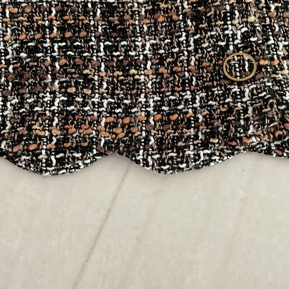 Fall tweed skirt - Picture 3 of 4